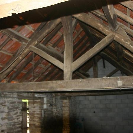 La Petite Ecurie Villa Saint-Yrieix-la-Perche Buitenkant foto