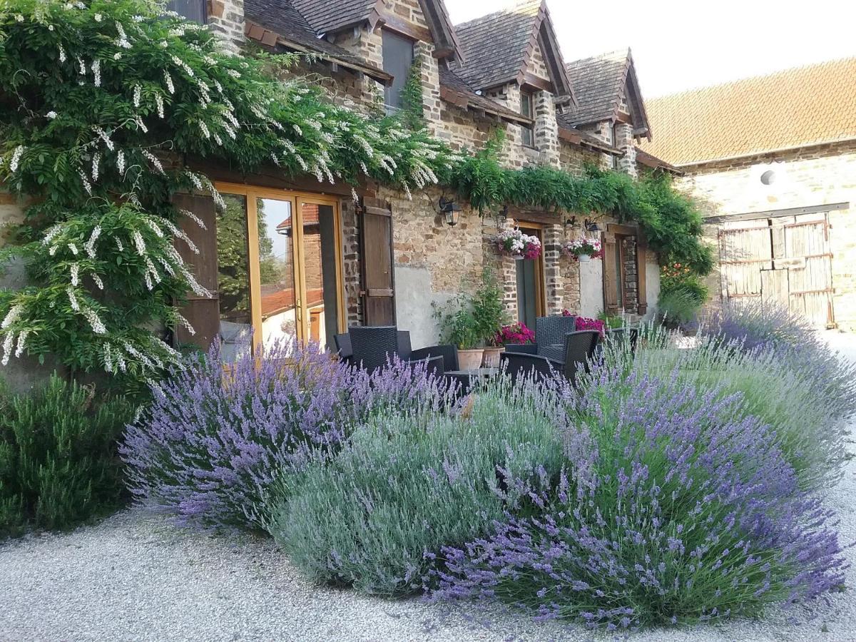 La Petite Ecurie Villa Saint-Yrieix-la-Perche Buitenkant foto