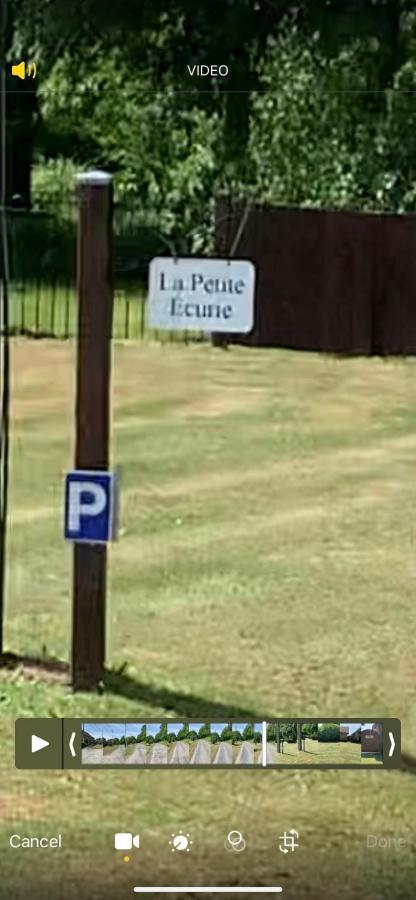 La Petite Ecurie Villa Saint-Yrieix-la-Perche Buitenkant foto